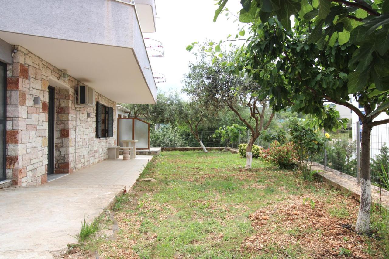 Vila Bilali Apartment คซามิล ภายนอก รูปภาพ