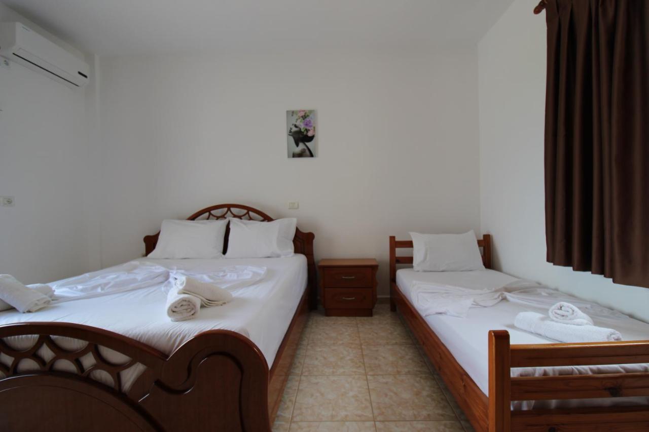 Vila Bilali Apartment คซามิล ภายนอก รูปภาพ
