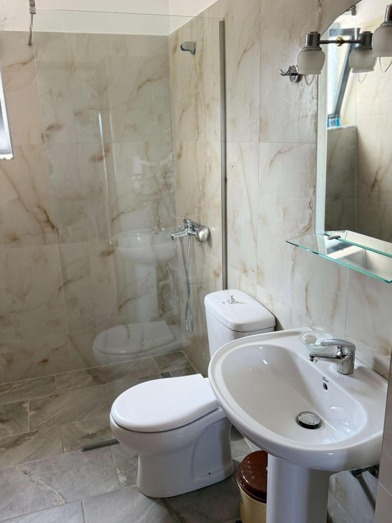Vila Bilali Apartment คซามิล ภายนอก รูปภาพ