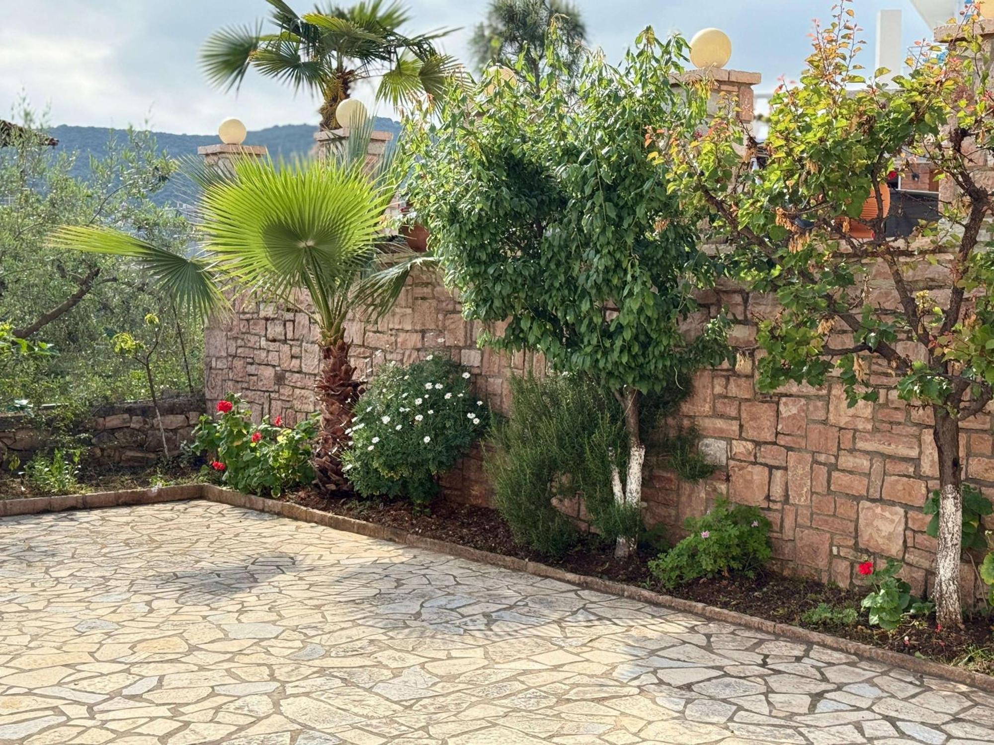 Vila Bilali Apartment คซามิล ภายนอก รูปภาพ