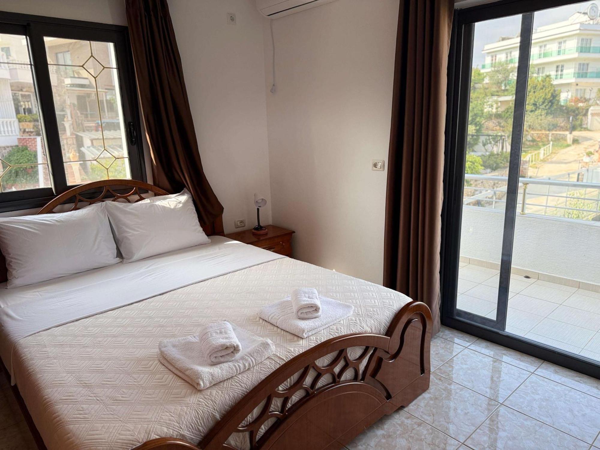 Vila Bilali Apartment คซามิล ภายนอก รูปภาพ