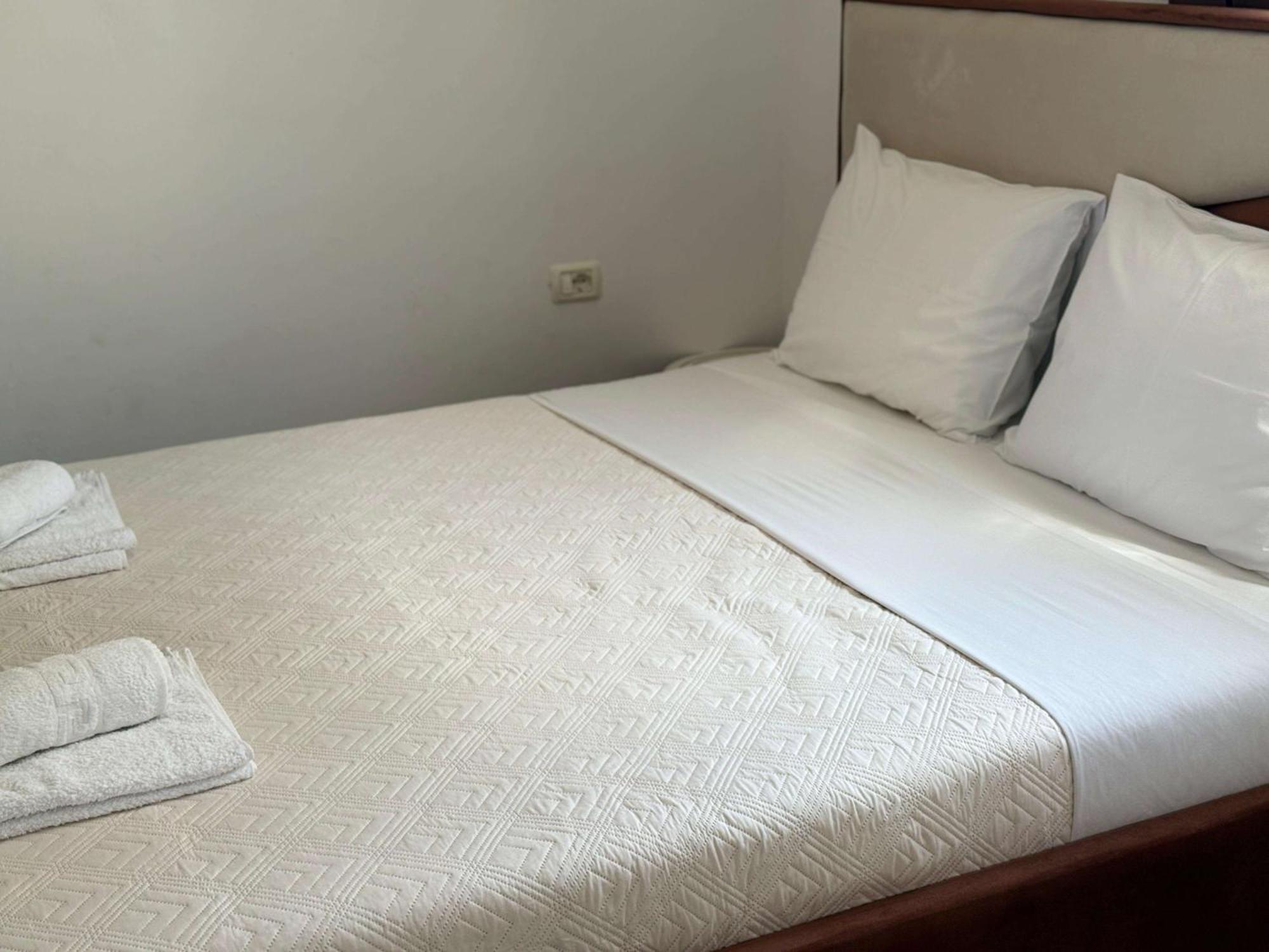 Vila Bilali Apartment คซามิล ภายนอก รูปภาพ